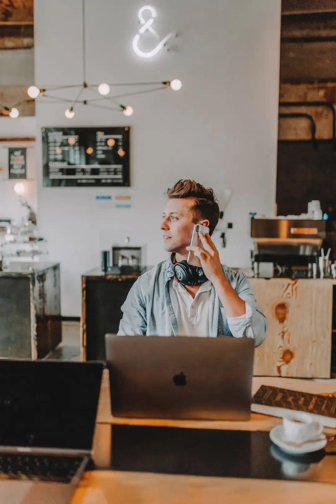 Ecommerce Section Background